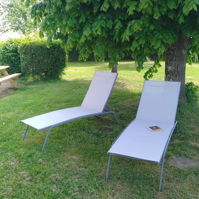 Grande Maison De Plain Pied Avec Jardin Arbore. Champignelles 외부 사진