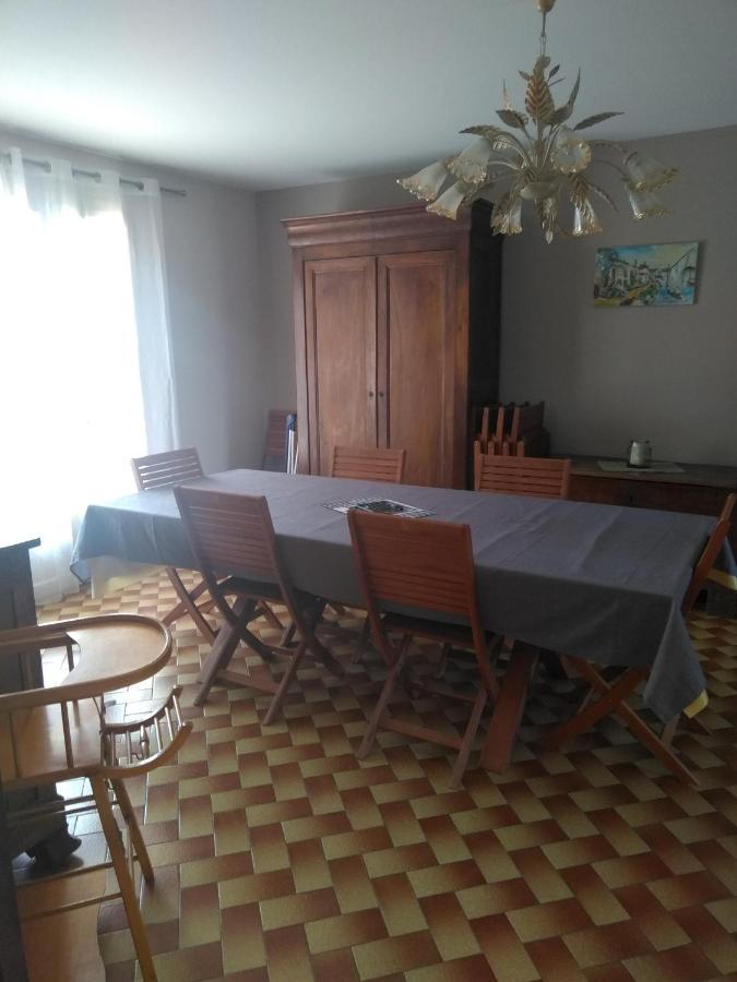 Grande Maison De Plain Pied Avec Jardin Arbore. Champignelles 외부 사진